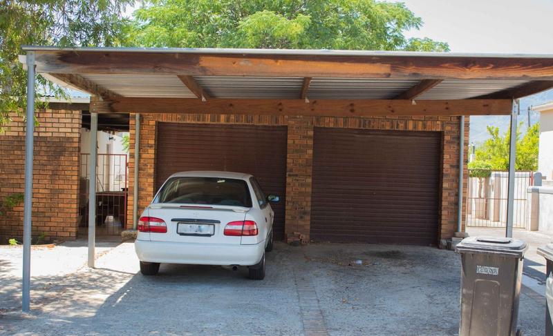 4 Bedroom Property for Sale in Klein Parys Western Cape